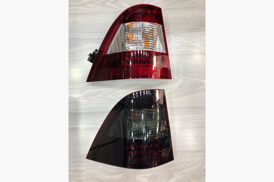 Mercedes ML W163 1997–2005 Zadné LED svetlá (2 ks) Dymové Image