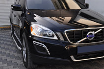 Volvo XC60 2009–2017 Bočné prahy Fullmond (2 ks, hliník) fotografia 1