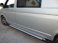 Volkswagen T5 2010–2015 Bočné nášľapy typu X5 (2 ks, hliník) fotografia 1