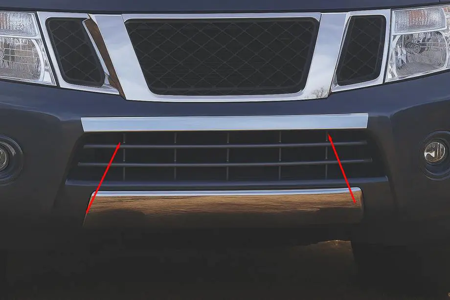 Nissan Navara 2006–2015 Nerezový kryt na predný nárazník Image