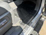 Toyota Land Cruiser Prado 120 2002–2009 Stingray 3D autorohože (5 ks, polyuretán) fotografia 7