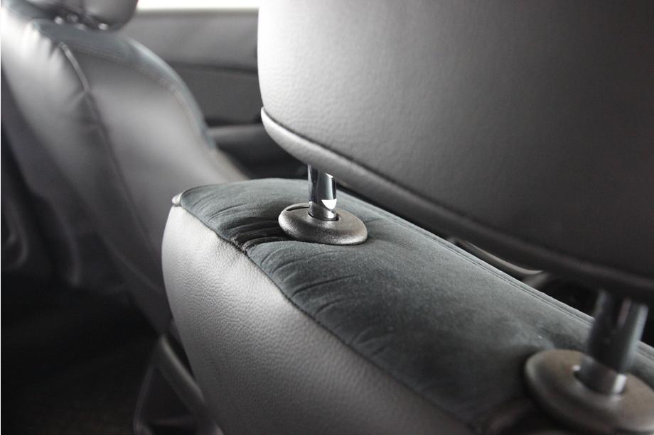 Chrysler 200 II 2014–2017 Autopoťahy eko koža+textília+Alcantara Antara A001 (kompletný set do celého interiéru) Fotografia 7