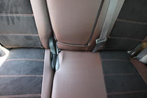 Toyota Land Cruiser Prado 120 2002–2009 Autopoťahy ekokoža + tkanina + Alcantara Antara A088 (kompletný interiér) fotografia 11
