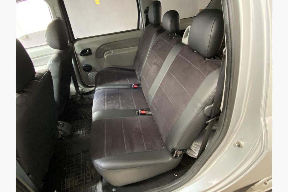 Dacia Logan I 2005–2008 Autopoťahy eko koža+textília+Alcantara Antara A001 (kompletný set do celého interiéru) Fotografia 3