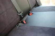 Volkswagen Golf 6 2008–2014 Autopoťahy eko koža+textília+Alcantara Antara A001 (kompletný set do celého interiéru) fotografia 6