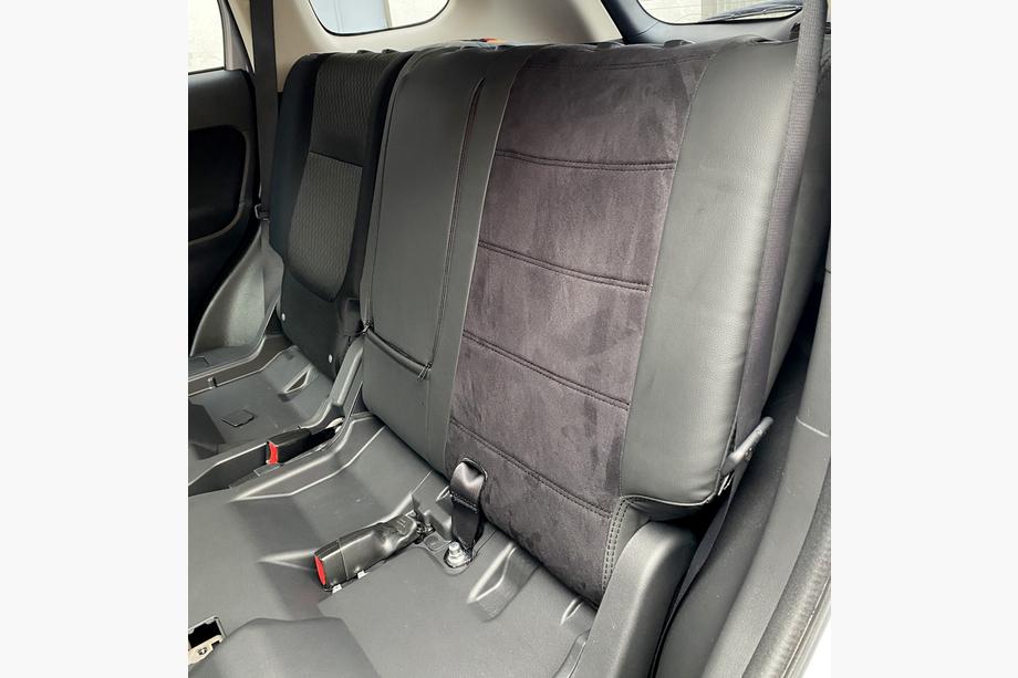 Mitsubishi Outlander 2012–2021 Autopoťahy eko koža+textília+Alcantara Antara A001 (kompletný set do celého interiéru) Image