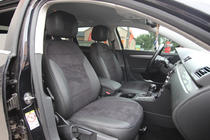 Volkswagen Passat B7 2012–2015 Autopoťahy eko koža+textília+Alcantara Antara A001 (kompletný set do celého interiéru) fotografia 1