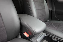 Volkswagen Passat B7 2012–2015 Autopoťahy eko koža+textília+Alcantara Antara A001 (kompletný set do celého interiéru) fotografia 11