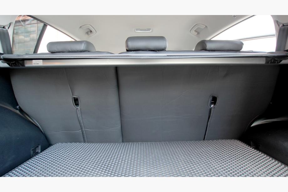 Kia Sportage 2015–2021 Autopoťahy eko koža+textília+Alcantara Antara A001 (kompletný set do celého interiéru) Fotografia 3