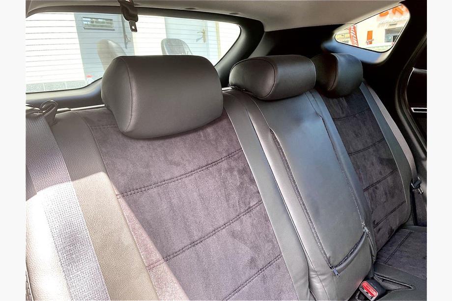 Hyundai Tucson NX4 2021– Autopoťahy eko koža+textília+Alcantara Antara A001 (kompletný set do celého interiéru) Fotografia 9