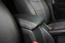 Skoda Octavia II A5 2006–2010 Autopoťahy eko koža+textília+Alcantara Antara A001 (kompletný set do celého interiéru) fotografia 10