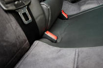 Skoda Octavia II A5 2006–2010 Autopoťahy eko koža+textília+Alcantara Antara A001 (kompletný set do celého interiéru) fotografia 12
