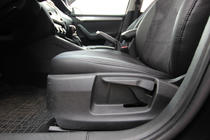 Skoda Octavia III A7 2013–2019 Autopoťahy eko koža+textília+Alcantara Antara A001 (kompletný set do celého interiéru) fotografia 13