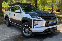 Mitsubishi L200 2015–2024 Predný dvojitý ochranný rám Vegas 2019+ (čierny, 76 mm) fotografia 2