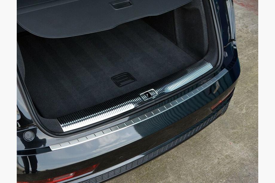 Audi Q3 2011–2019 OmsaLine lišta zadného nárazníka (nerez) Image
