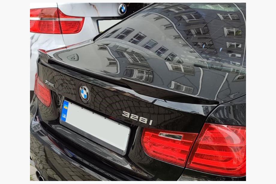 BMW rad 3 F30/F31 2012–2019 Spojler M3 (OmsaLine, na lakovanie) Fotografia 1