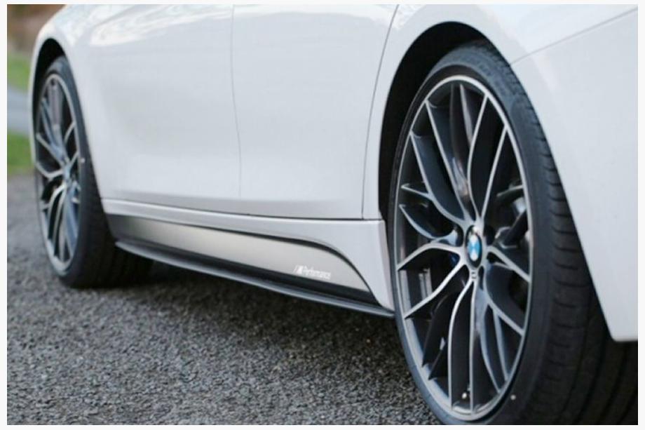 BMW 5. rad F10/F11 2010–2016 Bočné prahy OmsaLine (čierne) Image