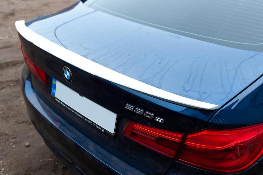 BMW 5. rad G30/G31 2017–2023 Spojler Meliset Bat (na lakovanie) Image