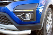 Dacia Jogger 2022– Chrómové lišty na hmlovky (2 ks, nerez) fotografia 1