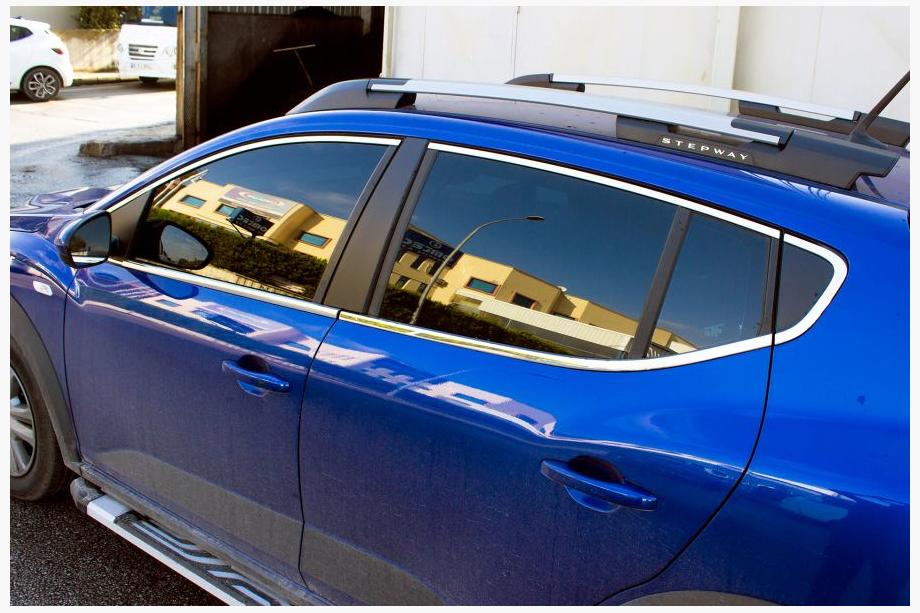Dacia Sandero 2021– Kompletné okenné lišty – sada (14 ks, nerez) Image