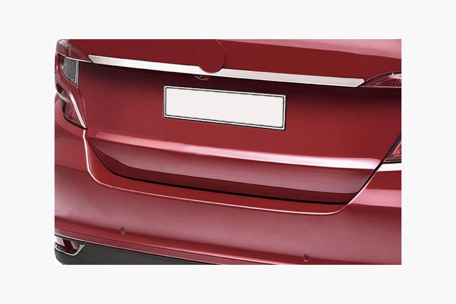Fiat Tipo Cross 2021– Chrómová lišta nad ŠPZ (nerez) Image
