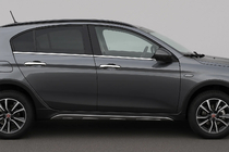 Fiat Tipo Cross 2021– Spodné okenné lišty (nerez) Carmos - turecká oceľ fotografia 1