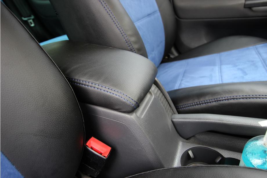 Volkswagen Passat B5 1997–2005 Autopoťahy z eko kože + látky + alcantary Antara A006 (kompletná sada do celého interiéru) Fotografia 9