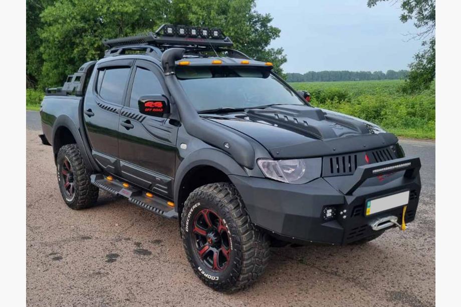 Držiak na LED pre strešný košík Dakar Fotografia 12