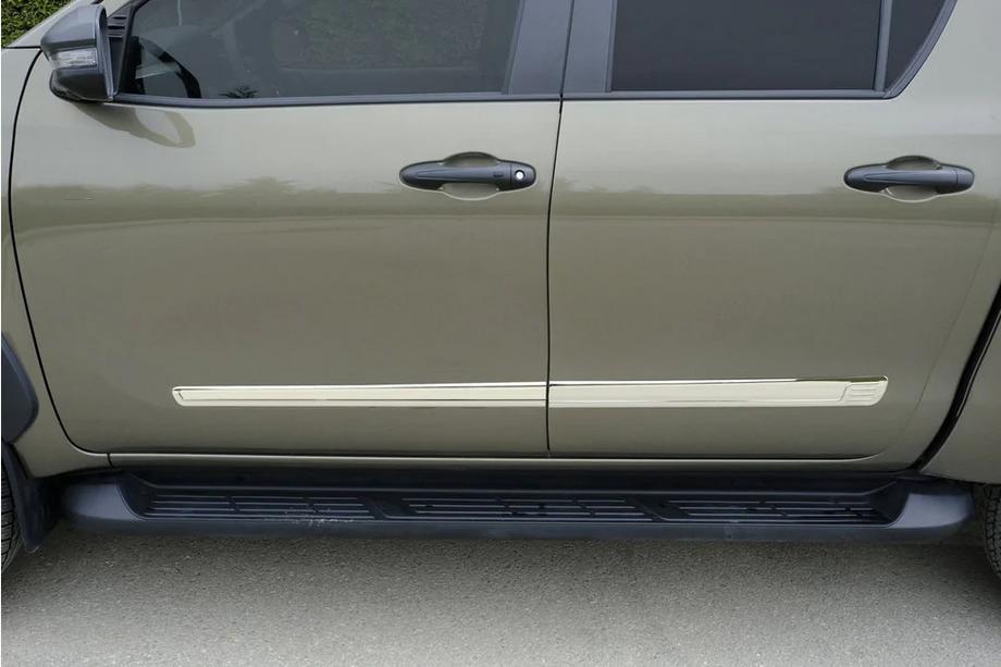 Mercedes X class 2017–2020 Dverové lišty (4 ks, nerez) Image