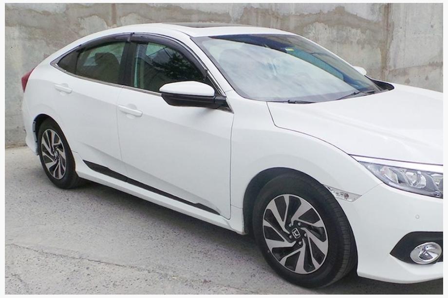 Honda Civic Sedan X 2016–2021 Dverové lišty (4 ks, čierne) Image