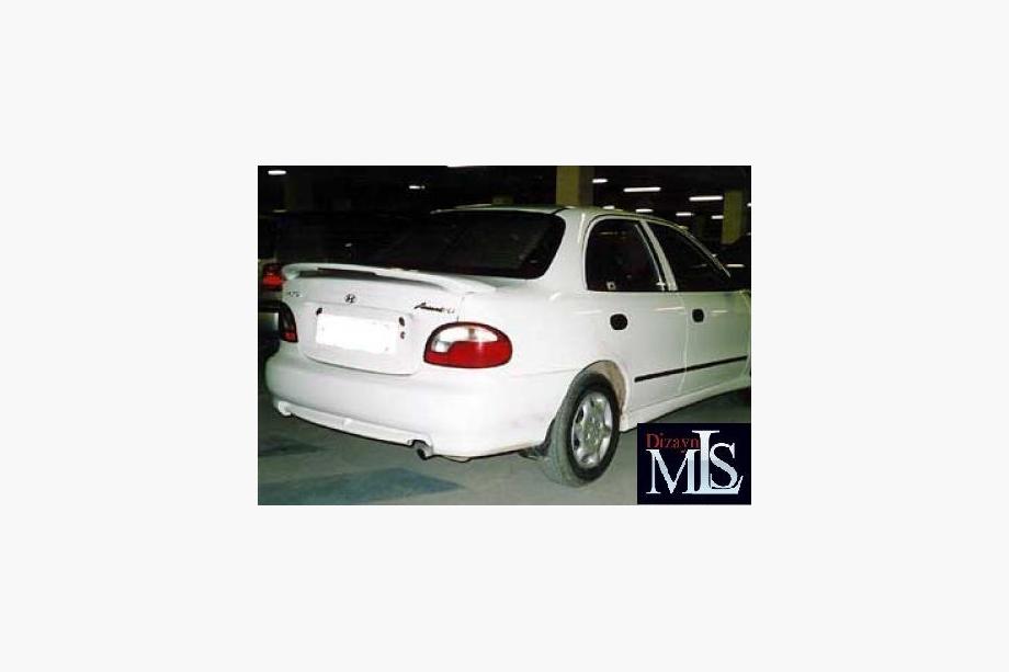 Hyundai Accent 1994–1999 Športové bočné prahy (na lakovanie) Image