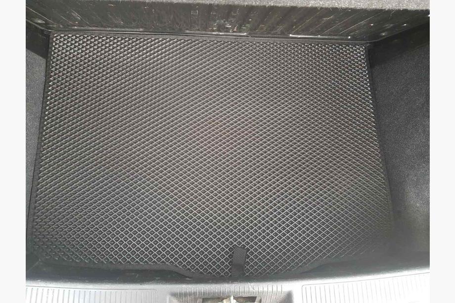 Fiat Punto Grande/EVO 2006–2018 EVA rohož do kufra (čierna) Image