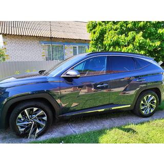 Dverné lišty (4 ks, nerez) Hyundai Tucson NX4 2021– fotografia 1