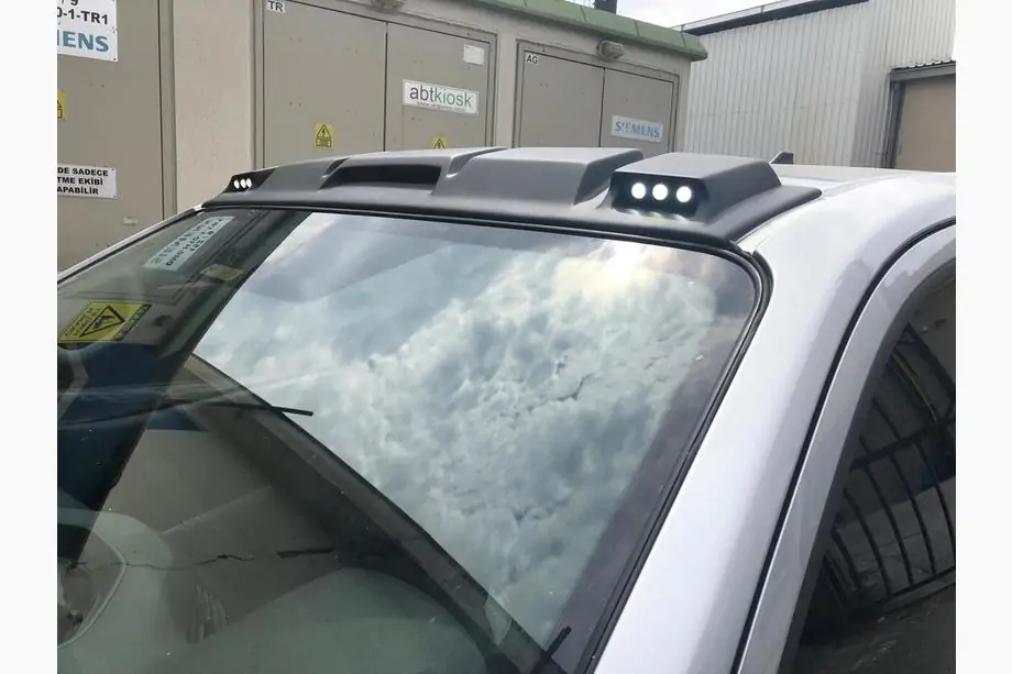 Nissan Navara/NP300 2016– Slnečná clona na čelné sklo (Meliset LED V1) Image