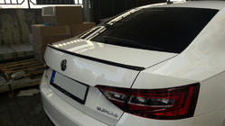 Skoda Superb 2015–2024 Spojler na lakovanie fotografia 2
