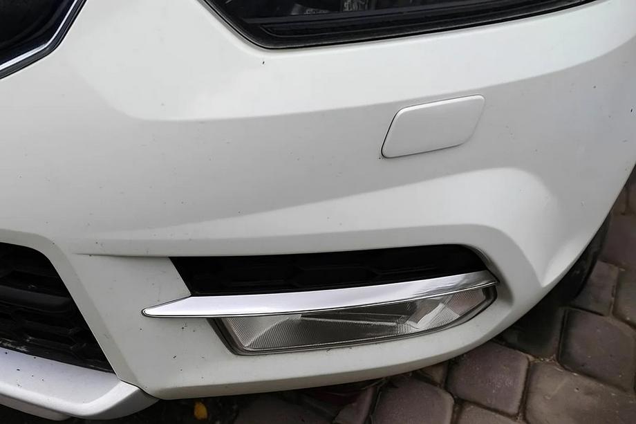 Skoda Yeti 2009–2017 Chrómové lišty na predný nárazník (2009-2013, 2 ks, nerez) Image