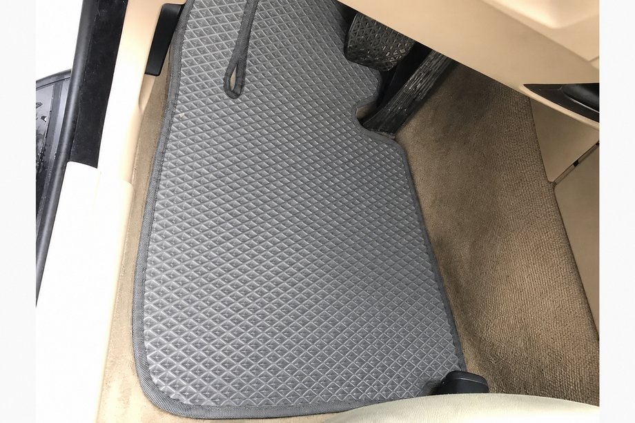 BMW 3 rad E90/E91 2005–2011 EVA autokoberce (sivé) Image