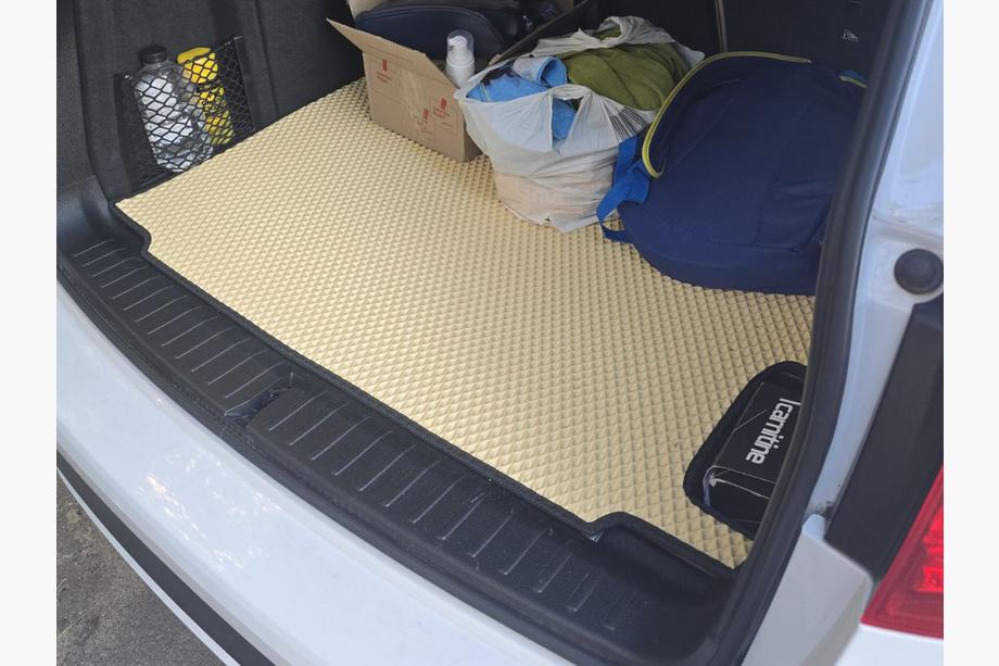BMW X3 F25 2011–2018 Rohož do kufra (EVA, béžová) Image