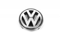 Volkswagen Passat B6 2006–2012 VÝPREDAJ! Predný znak V2 (OEM vzhľad) fotografia 1
