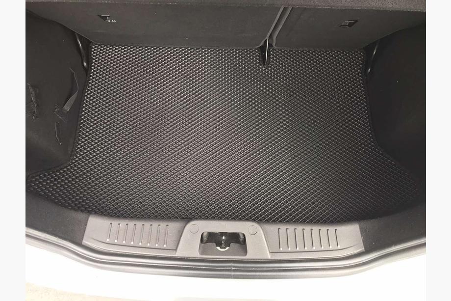 Ford Fiesta 2008–2017 Vanička do kufra HB (EVA, čierna) Image