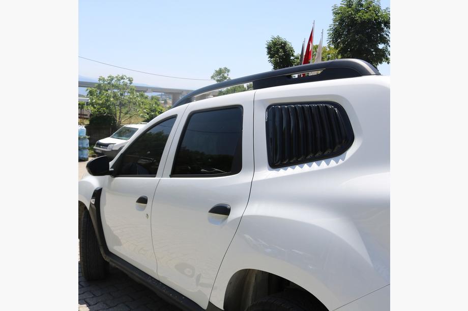 Dacia Duster 2018–2024 Kryty zadných okien EuroCap (2 ks, ABS) Image