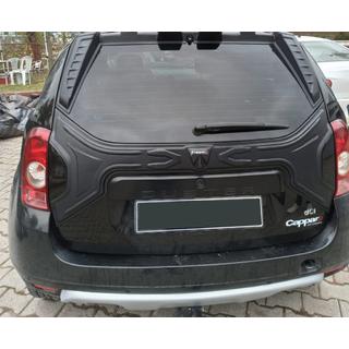 Plastová lišta na veko kufra Renault Duster 2008–2017 fotografia 4