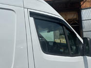 Mercedes Sprinter W907/W910 2018– Deflektory okien (2 ks, Sunplex Sport) fotografia 6