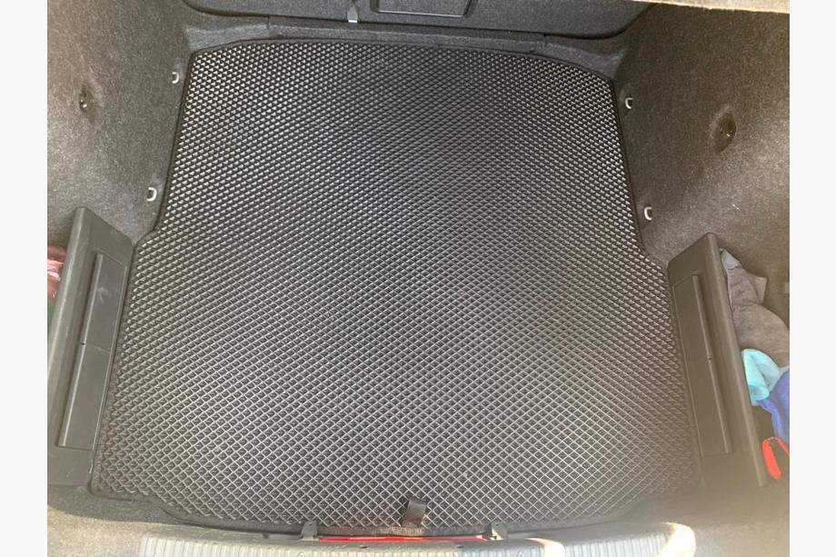 Skoda Octavia III A7 2013–2019 Rohož do kufra SD (EVA, čierna) Image
