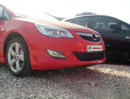 Opel Astra J 2009–2015 Predný spodný lip 2010-2012 (na lakovanie) fotografia 2