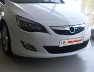 Opel Astra J 2009–2015 Predný spodný lip 2010-2012 (na lakovanie) fotografia 3