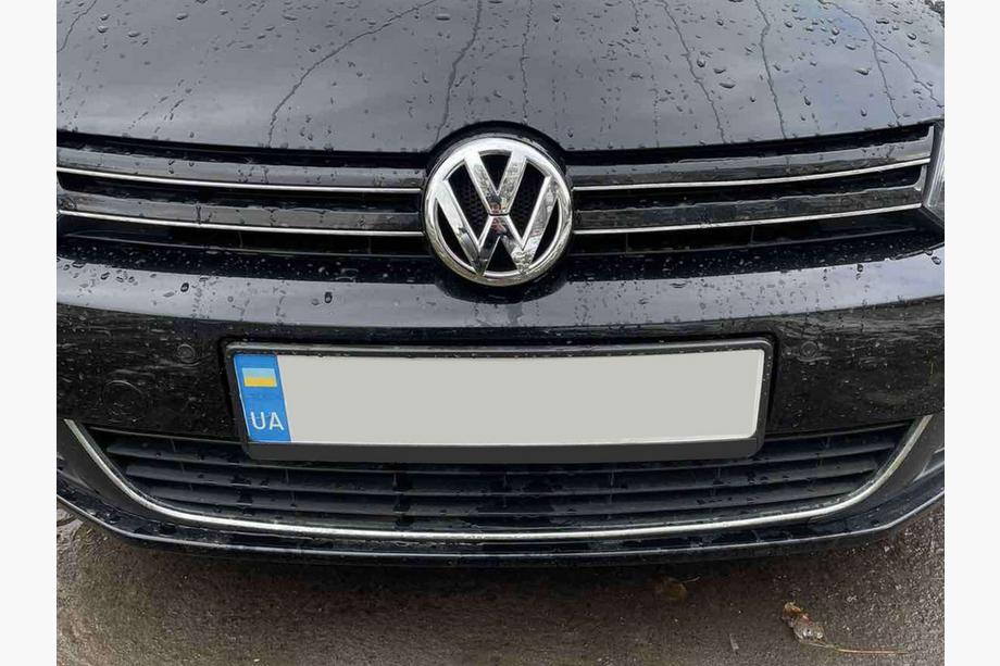 Volkswagen Golf 6 2008–2014 Predný emblém 5K0 853 601F Image
