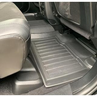 Stingray 3D autorohože (5 ks, polyuretán) Jeep Grand Cherokee WK2 2010–2021 fotografia 4