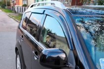 Peugeot 4007 2007–2013 Deflektory okien (4 ks, HIC) fotografia 1