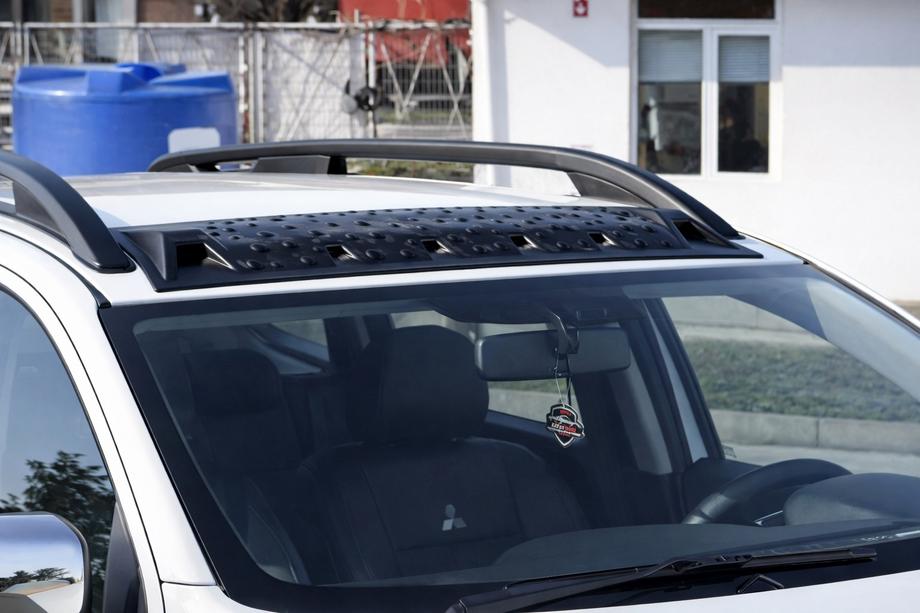 Fiat Fullback 2016– Deflektor na čelné sklo (ABS) Image